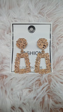 Load image into Gallery viewer, Rose Gold Earrings
