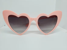 Load image into Gallery viewer, Heart Sunglasses
